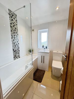 Bathroom - click for photo gallery